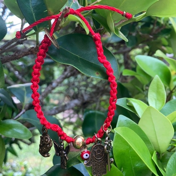 Shamanic Protection & Lucky Braided bracelet/ 100% Handmade with good vibes - Picture 4 of 14